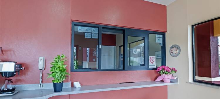 贝敦美洲最佳价值酒店(Americas Best Value Inn Baytown)图片