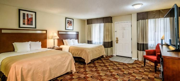 雷丁I-5附近凯艺酒店(Quality Inn Redding Near I-5)图片