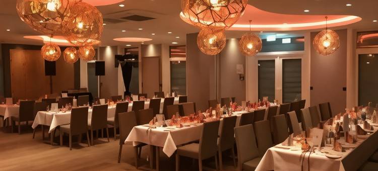 施马坦多尔夫餐厅酒店(Hotel Schmachtendorf)图片