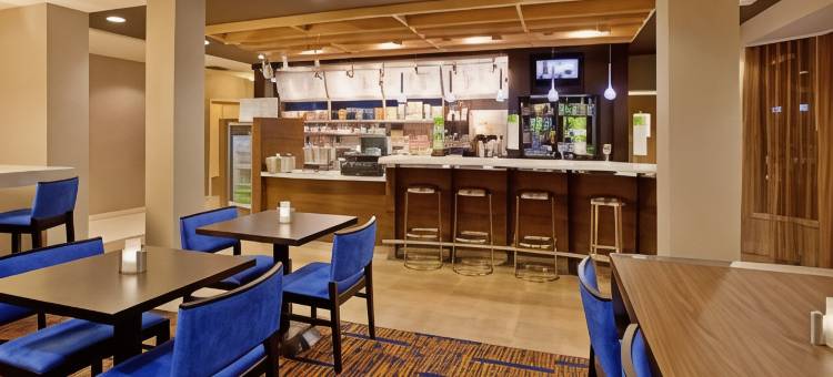 休斯顿舒格兰/斯塔福万怡酒店(Courtyard Houston Sugar Land/Stafford)图片