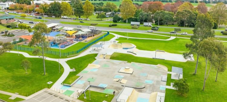 拜恩斯代尔河滨NRMA假日公园(Nrma Bairnsdale Riverside Holiday Park)图片