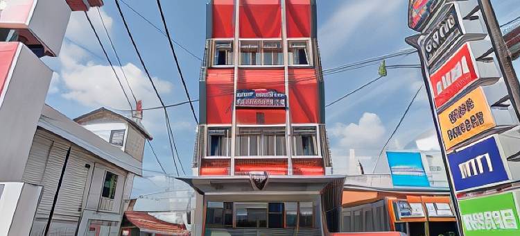 红多兹酒店-近萨那曼曼蒂基体育场(RedDoorz Near Stadion Sanaman Mantikei)图片