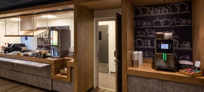 宜必思快捷圣艾蒂安中心 Chateaucreux 火车站酒店(Ibis Budget Saint-Étienne Centre Gare Châteaucreux)图片