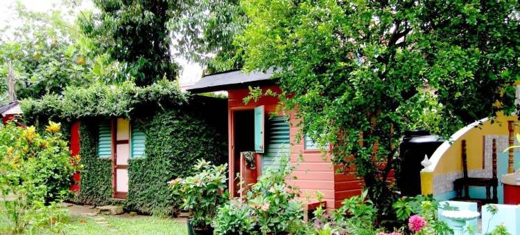 萤火虫海滩秘密小屋酒店(Secret Cabins at Firefly Beach)图片