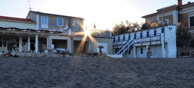 切奇纳海滩酒店(Hotel Cecina Beach)图片