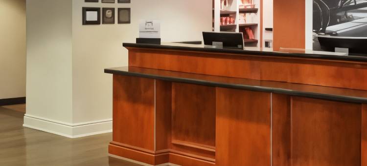 匹兹堡-梅多兰兹希尔顿欢朋酒店(Hampton Inn & Suites Pittsburgh-Meadow Lands)图片