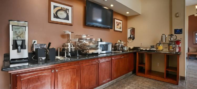 I-5贝斯特韦斯特优质酒店(Best Western I-5 Inn  Suites)图片