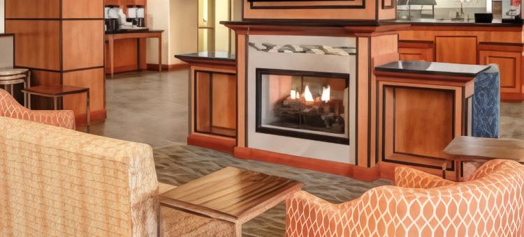 希尔顿欢朋酒店-冷水溪(Hampton Inn Coldwater)图片