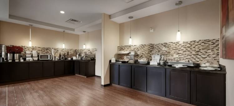 库欣贝斯特韦斯特优质套房酒店(Best Western Plus Cushing Inn  Suites)图片