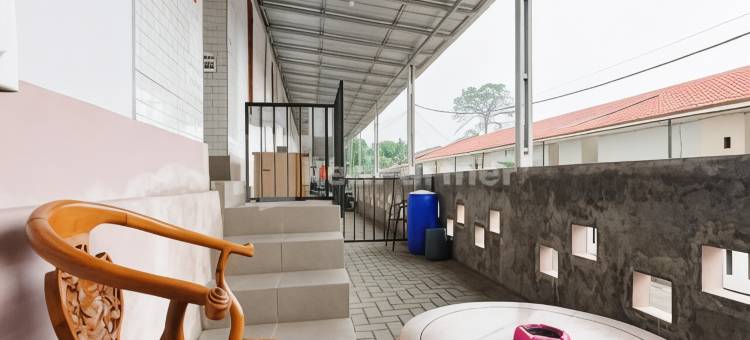 维斯玛拉迪亚清真红伙伴(Wisma Radya Syariah RedPartner)图片