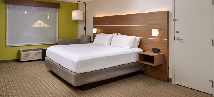 Holiday Inn Express 吹岩南(Holiday Inn Express Blowing Rock South)图片