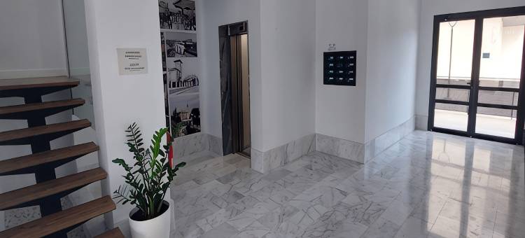 维拉霍约萨的海景及泳池公寓(Flat in Villajoyosa with Sea Views & Pool)图片