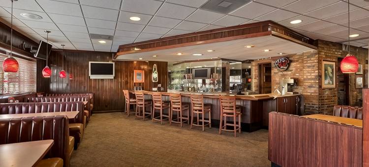 四轮马车贝斯特韦斯特优质酒店(Best Western Plus Carriage Inn)图片