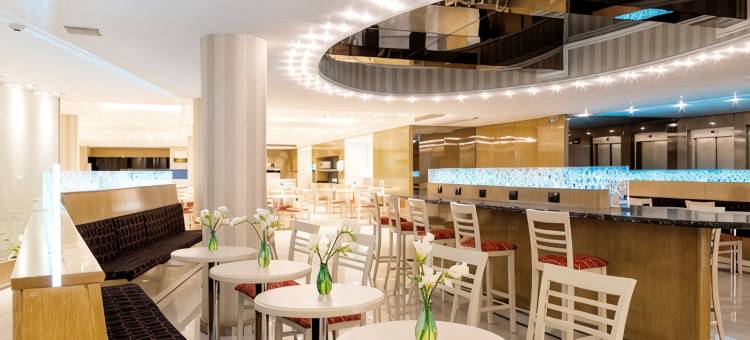 Holiday Inn Express 罗萨里奥(Holiday Inn Express ROSARIO by IHG)图片
