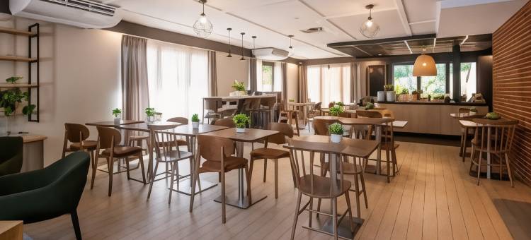 瓦斯科哈尔里尔北康铂酒店(Campanile Lille Nord - Wasquehal)图片
