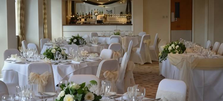 阿什福德北部A20假日酒店(Holiday Inn ASHFORD - NORTH A20 by IHG)图片