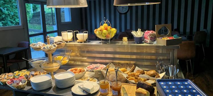 法国巴耶布里特酒店(Brit Hotel Baillet-en-France)图片