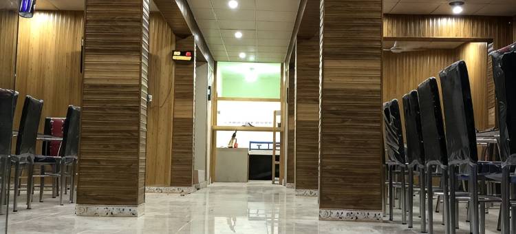 蓝月亮酒店(Hotel Blue Moon Karimabad)图片