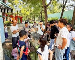 Chengdu Zoo back-to-school science classes, Mid-Autumn animal stamp hunt