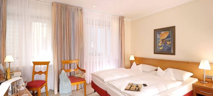 巴塞尔霍夫酒店(Kleinhuis Hotel Baseler Hof Hamburg)图片