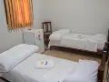 雙人房（1 張雙人床或 2 張單人床）