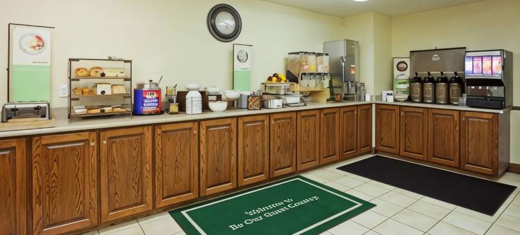 拉蒂森比马克水上公园乡村酒店套房(Country Inn & Suites by Radisson Bismarck Waterpark)图片