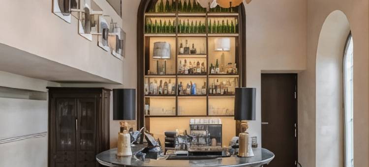 维拉帕内斯宫殿酷客房酒店(CoolRooms Palacio Villapanés 5 GL)图片