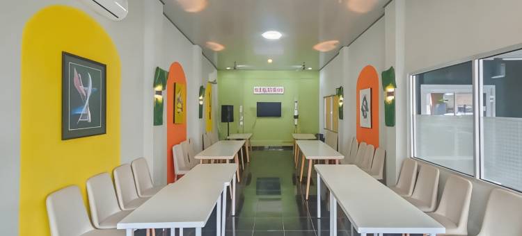 Oemah 85 伊斯兰旅馆(RedDoorz Syariah at Oemah 85 Purwokerto)图片