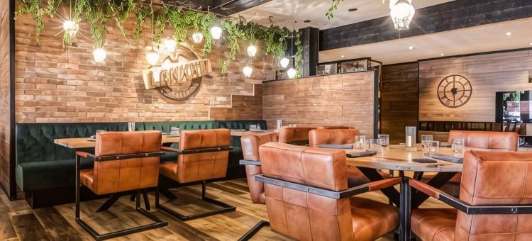 萨曼塔酒店(Samantta Hotel & Restaurant)图片