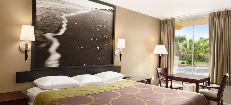 奥蒙德海滩速8酒店(Super 8 by Wyndham Ormond Beach)图片