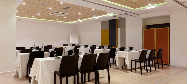 巴拉哈斯参议员住宿(Senator Barajas)图片