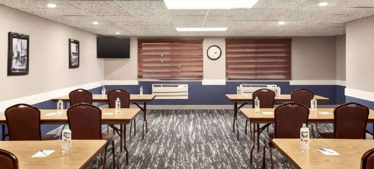 索克中心AmericInn酒店(AmericInn by Wyndham Sauk Centre)图片