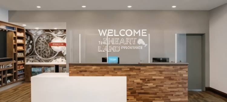 滑铁卢圣雅各布斯希尔顿欢朋套房酒店(Hampton Inn & Suites by Hilton Watertoo St. Jacobs)图片