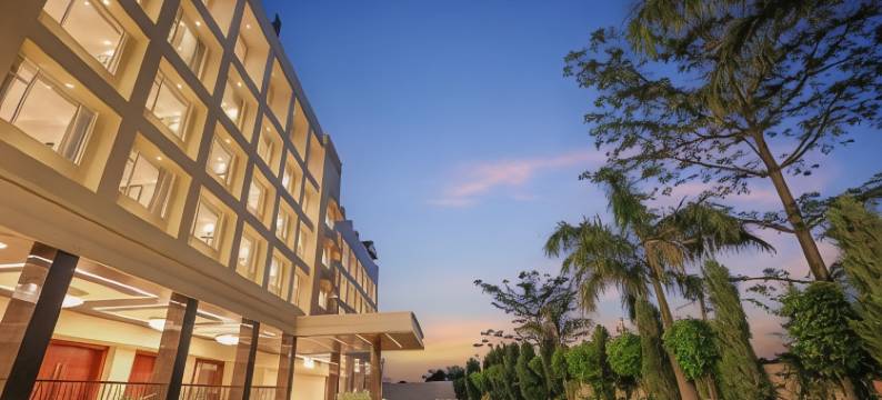 由皇家兰花酒店有限公司管理的台拉登Regenta(Regenta Dehradun by Royal Orchid Hotels Limited)图片