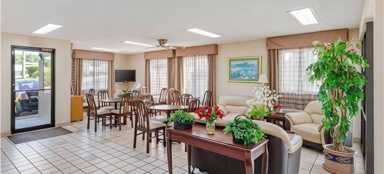 斯托克布里奇亚特兰大南 I-75 凯艺套房酒店(Quality Inn & Suites Stockbridge Atlanta South I-75)图片
