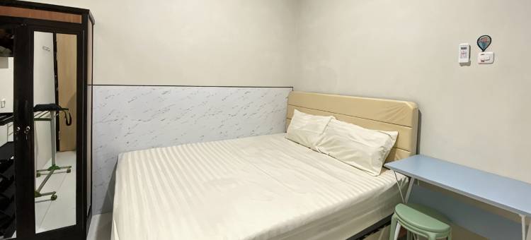 Modern Stay Near Roxy Mall Jember RedPartner图片