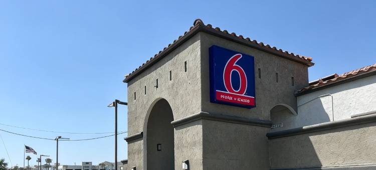 埃尔西诺湖, 加州6号酒店(Studio 6 Lake Elsinore, CA)图片