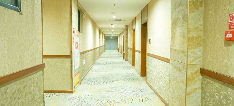 速8酒店(和田团结广场店)图片