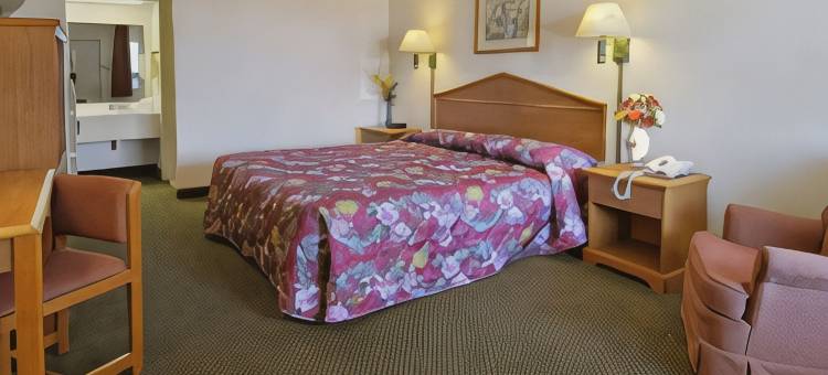 特勒尔速 8 酒店(SureStay By Best Western Terrell)(SureStay Hotel by Best Western Terrell)图片