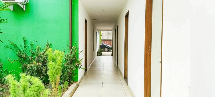 Urbanview DeJati House Jatikramat Bekasi图片