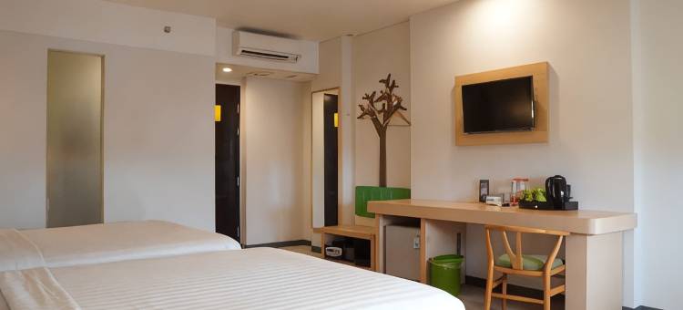 玛琅迈克斯万酒店(Ascent Hotel & Cafe Malang)图片