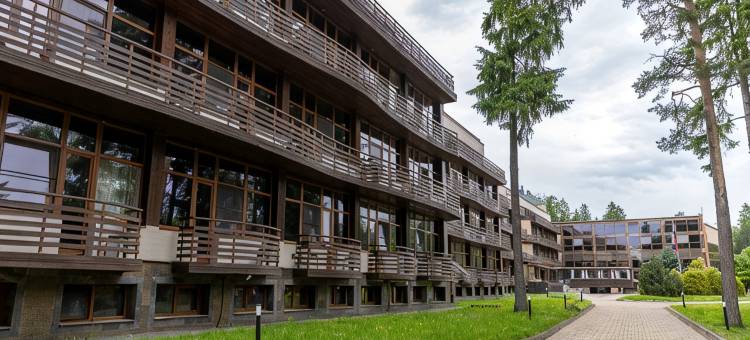 瑞皮诺阿兹姆公园 Spa 酒店(Azimut Park Hotel& Spa Repino)图片
