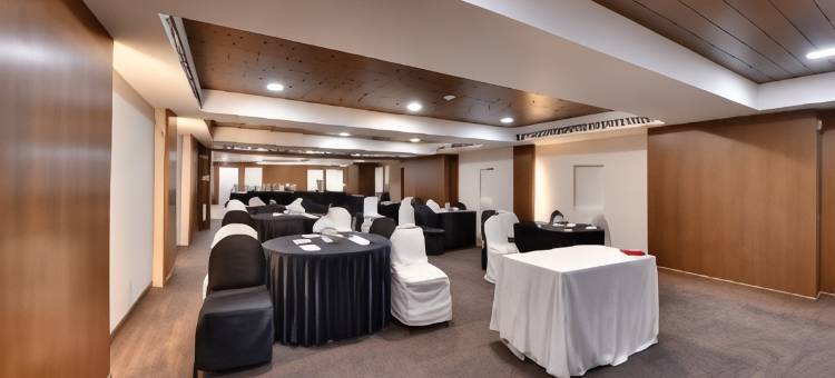 费尔恩住宅，苏哈什桥，艾哈迈达巴德(The Fern Residency Ahmedabad, Subhash Bridge, Series by Marriott)图片
