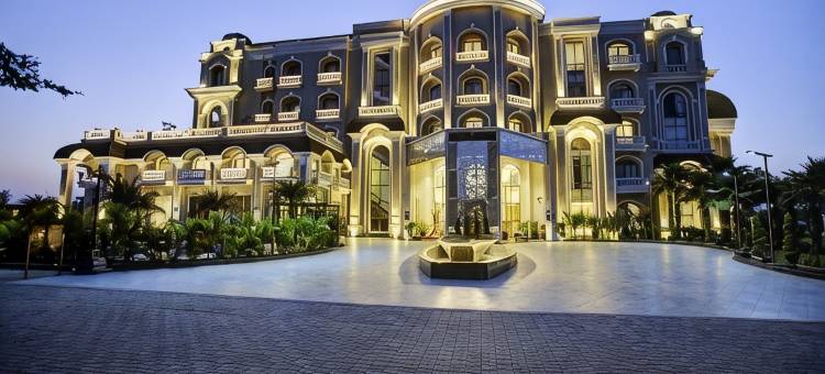 萨罗瓦尔港口萨哈兰普尔(Sarovar Portico Saharanpur)图片
