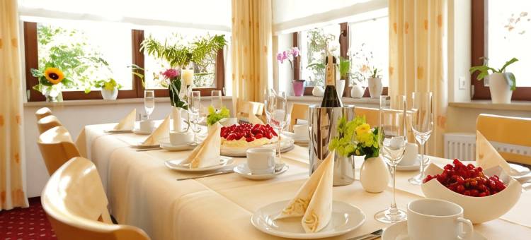 埃德威斯酒店&费瑞纳公寓式酒店(Hotel & Ferienappartements Edelweiss)图片