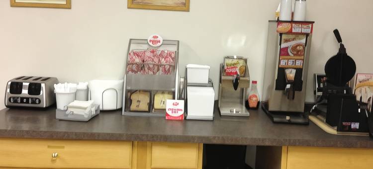 瓦斯城马里恩区速8酒店(Super 8 by Wyndham Gas City Marion Area)图片