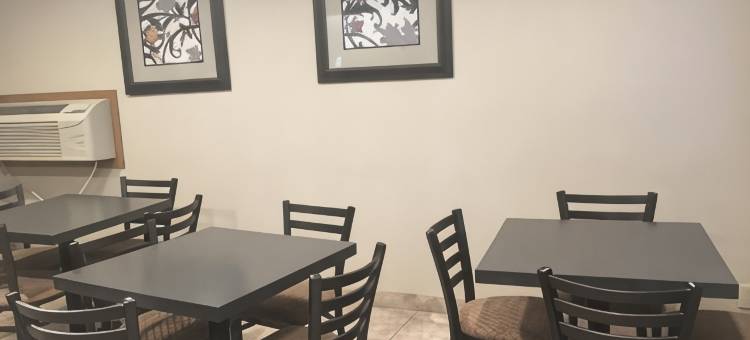 牛顿温德姆速8酒店(Super 8 by Wyndham Newton)图片