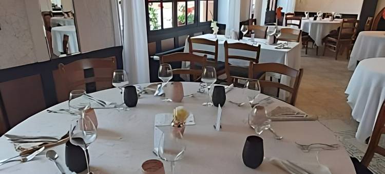 蒙提根餐厅酒店(Logis- Hôtel & Restaurant le Montligeon)图片