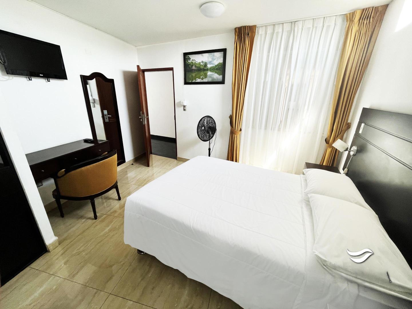 Qallwa ChinchaOver view