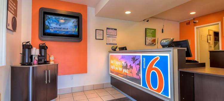 威斯敏斯特南6号汽车旅馆 - 长滩区(Motel 6 Westminster, CA - South - Long Beach Area)图片
